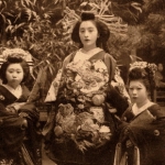 歴史的な古写真:明治・大正期の花魁と禿と遊郭